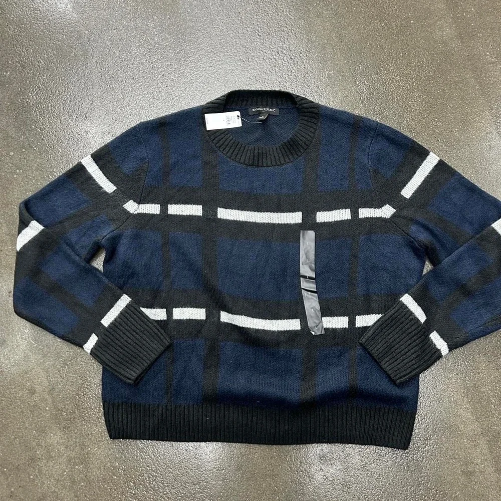 Brand New Banana Republic Men's Size Large Plaid Pattern Pullover‎ Sweater